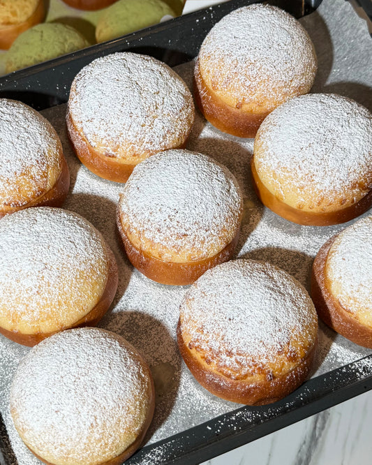 Custard Bolo Bun